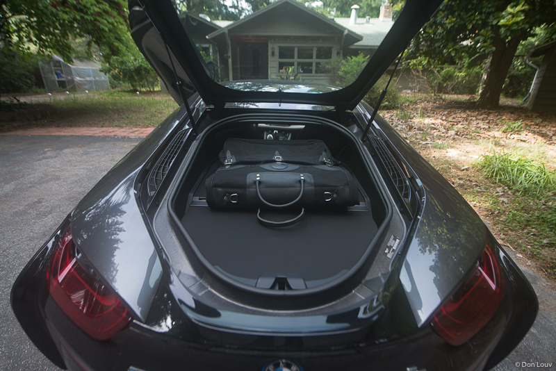 2015 BMW i8 Coupe - Louis Vuitton luggage set 