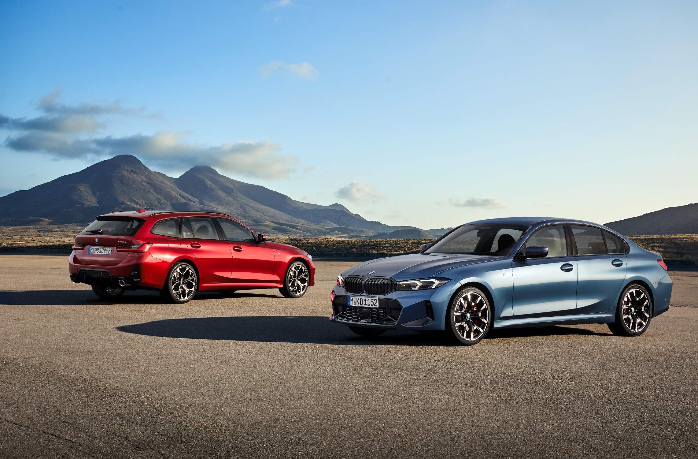 Name:  P90549614_lowRes_the-new-bmw-330i-sed.jpg
Views: 3576
Size:  839.0 KB