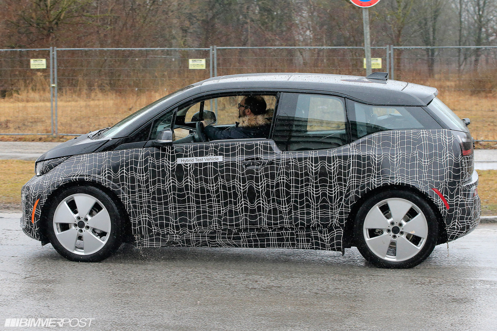 Name:  BMW i3 Facelift 006.jpg
Views: 10391
Size:  662.8 KB