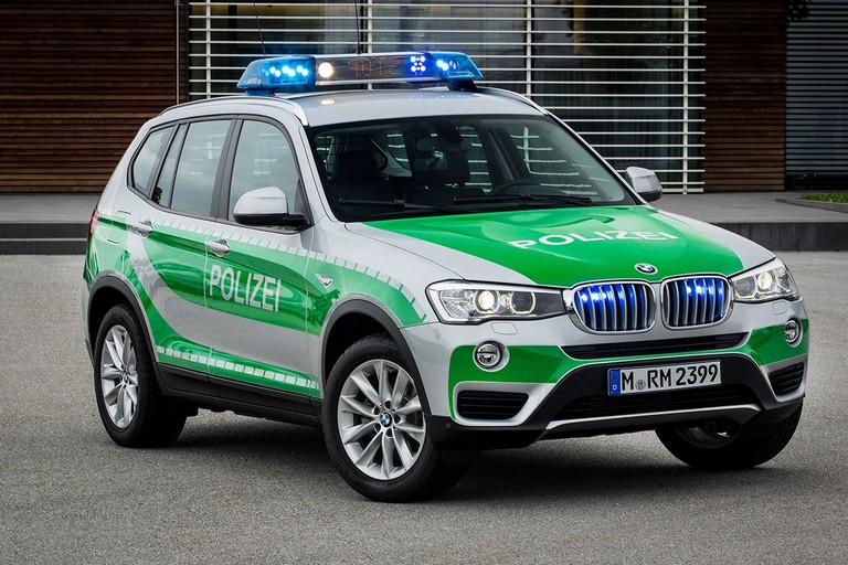 Name:  polizei x3.jpg
Views: 6476
Size:  138.9 KB