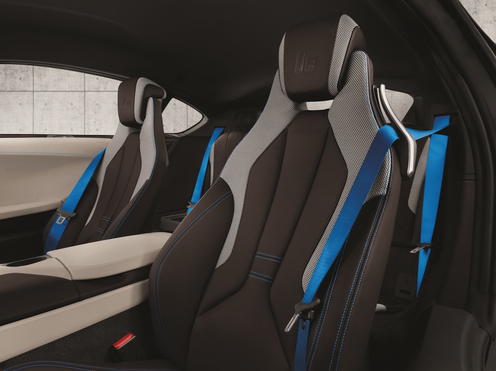 Name:  BMW_i8_Concours_d%27Elegance_Edition_Interior_1.jpg
Views: 4945
Size:  163.9 KB