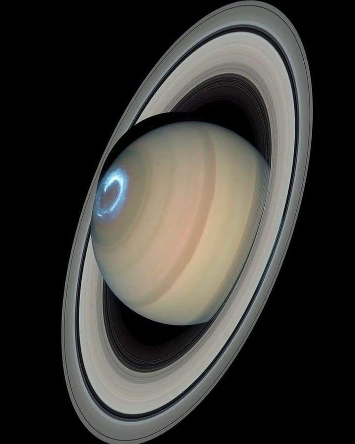 Name:  Saturn aurora.jpg
Views: 421
Size:  51.4 KB