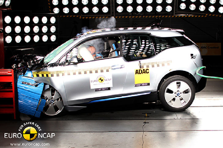 Name:  BMW-i3-Euro-NCAP-Crashtest-November-2013-729x486-7682827da4d88c4b.jpg
Views: 9267
Size:  98.2 KB