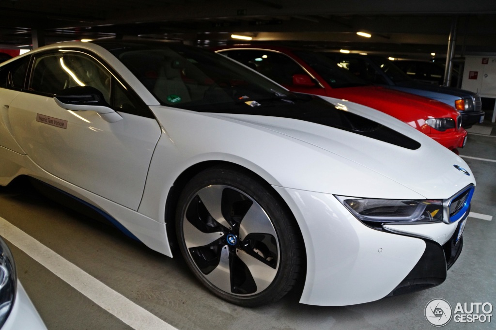 Name:  bmw-i8-c787324032014194108_1.jpg
Views: 4567
Size:  165.9 KB