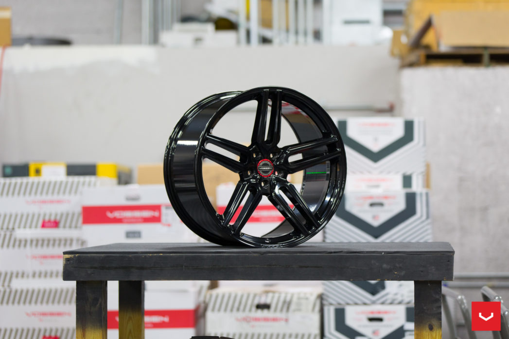 Name:  Vossen-HF-1-Wheel-C25-Gloss-Black-Hybrid-Forged-Series--Vossen-Wheels-2018-1022-1047x698.jpg
Views: 190
Size:  105.9 KB