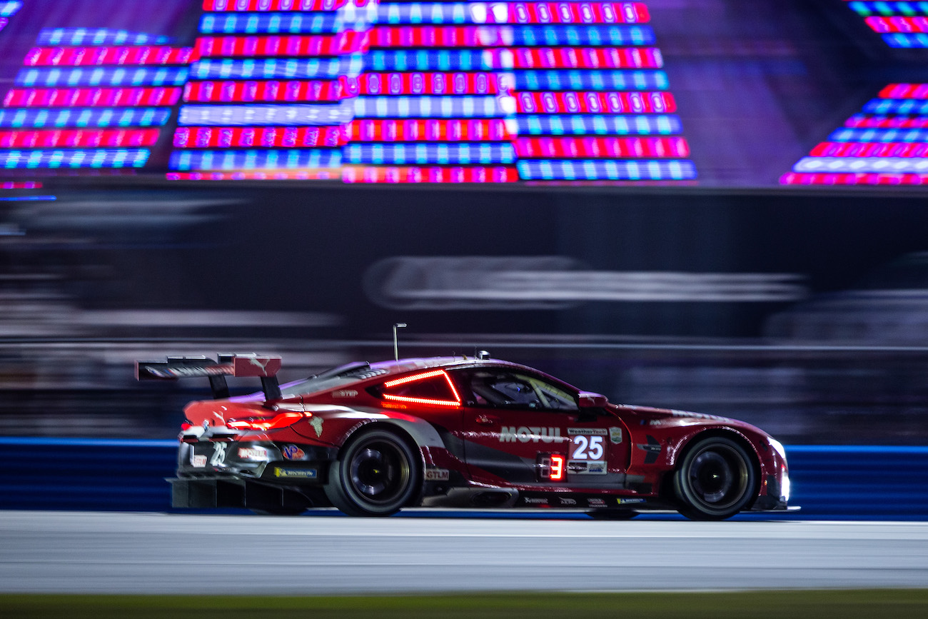 Name:  P90412714_highRes_daytona-usa-28th-to-.jpg
Views: 2488
Size:  339.2 KB