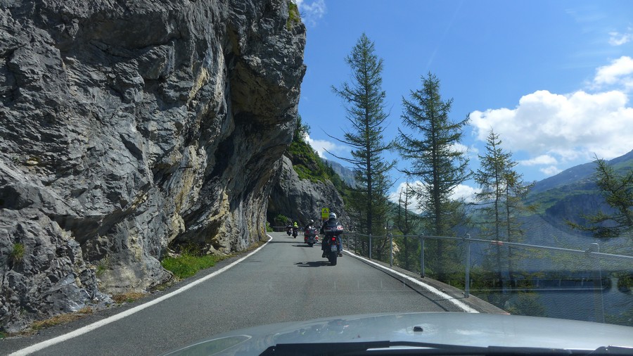 Name:  Furka Pass  P1080556.jpg
Views: 5201
Size:  189.9 KB