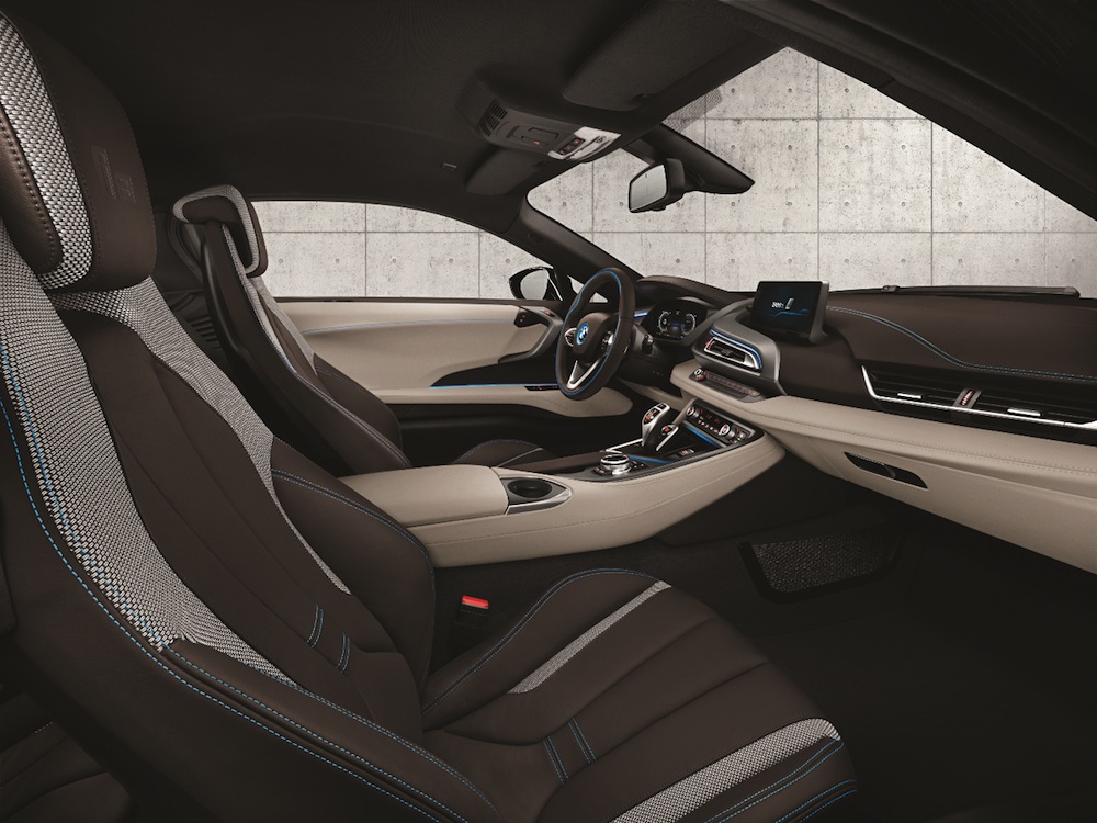 Name:  BMW_i8_Concours_d%27Elegance_Edition_Interior_2.jpg
Views: 4616
Size:  208.5 KB