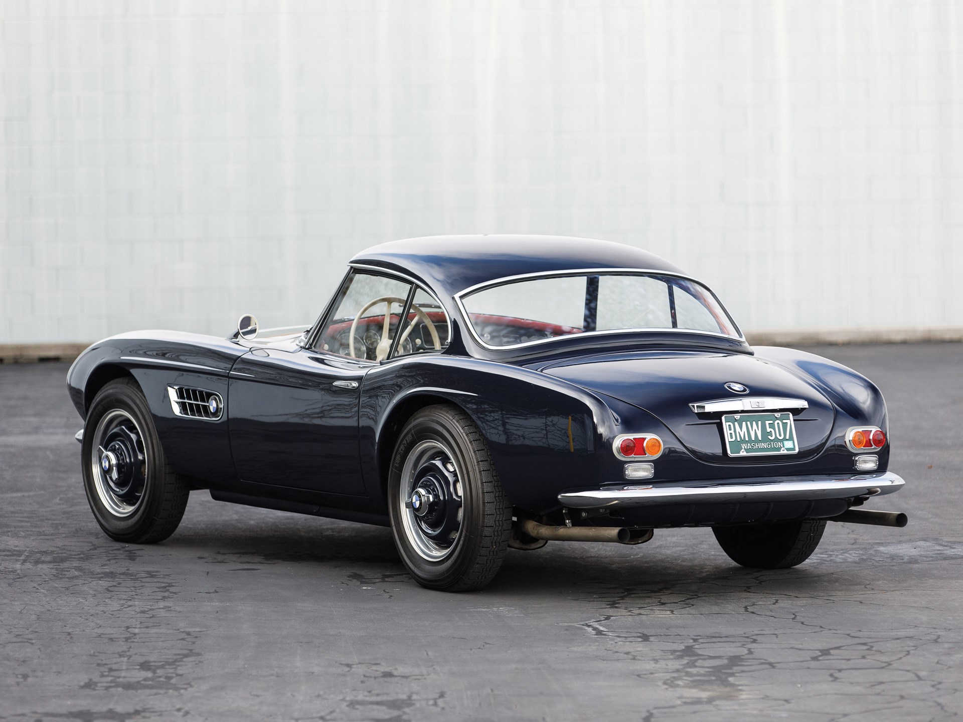 Name:  1958 BMW 507 Roadster S2 70157 RM Arizona 2019-02.jpg
Views: 4111
Size:  370.4 KB