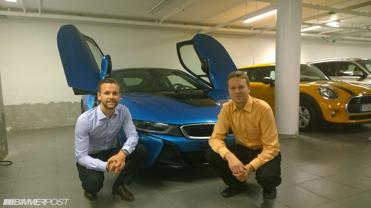 Name:  bmwi8delivered-2.jpg
Views: 25983
Size:  174.1 KB