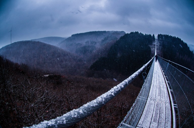 Name:  suspension bridge hngeseilbrcke geierlay  0414-Gemma-Geierlay-Germanys-Longest-Suspension-Bri.jpg
Views: 10167
Size:  110.8 KB