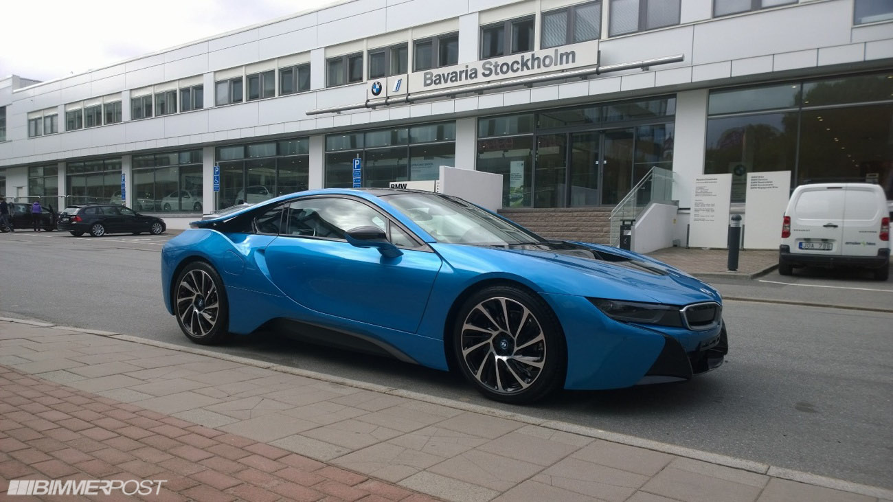 Name:  bmwi8delivered-1.jpg
Views: 26981
Size:  220.3 KB