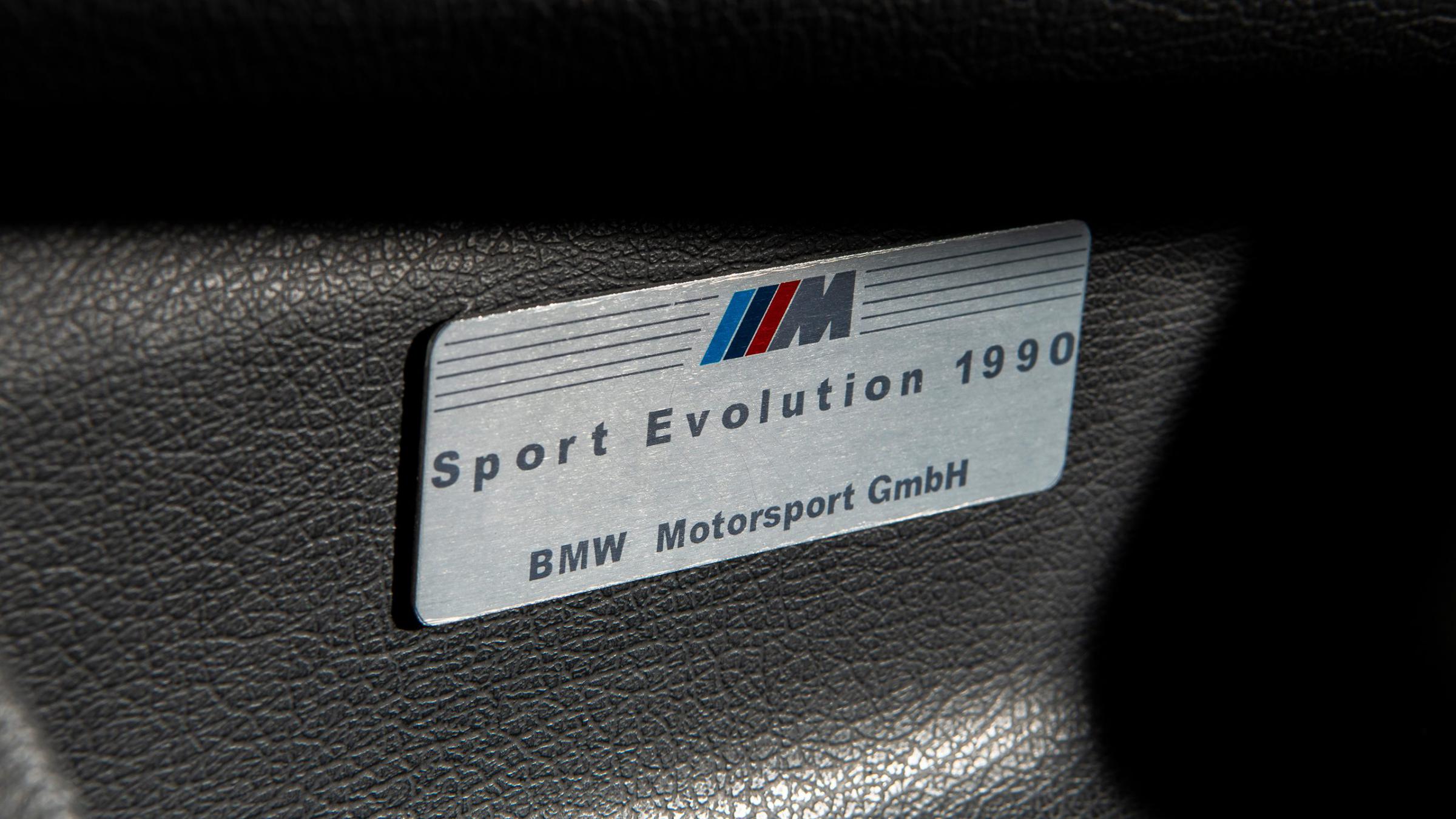 Name:  E30_M3_Sport_Evo_Plaque.jpg
Views: 1626
Size:  302.3 KB