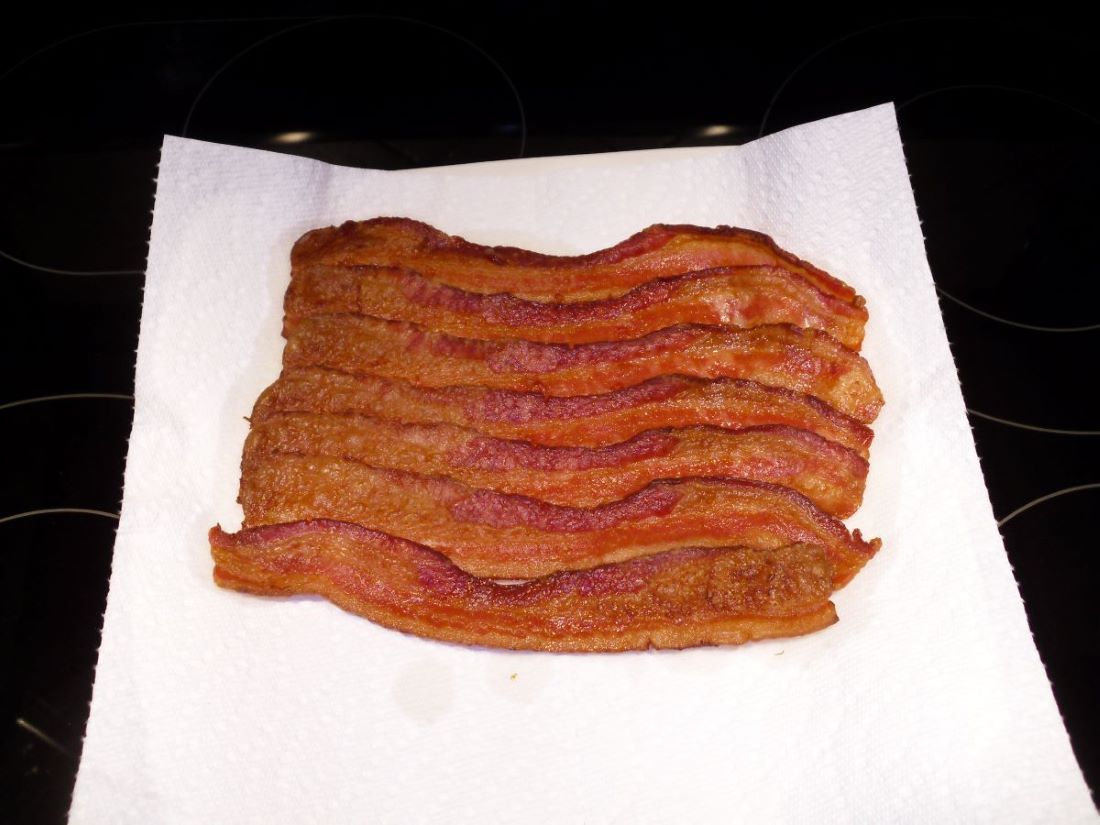 Name:  Bacon..JPG
Views: 92
Size:  102.5 KB